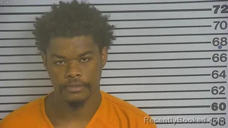 Mugshot of KWALEEK NIQUEL VALENTINE booked in Forrest County, Mississippi on May 31, 2026