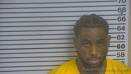 Mugshot of MONTARIUS SHABAZZ