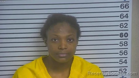 Mugshot of Xzavia Waiyonna Aliza Aultman