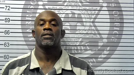 Mugshot of PETTER JAMES SHELTON booked in Harrison County, Mississippi on April 25, 2026