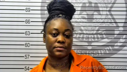 Mugshot of LAQUINTA VERNITATASHANN GREEN booked in Harrison County, Mississippi on May 16, 2026