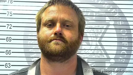 Mugshot of CAMERON SCOTT BARLOW