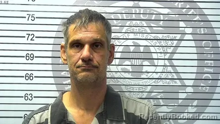 Mugshot of DAVID ANTHONY EVERETT