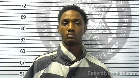 Mugshot of DEALAMER DARNELL HENRY booked in Harrison County, Mississippi on March 23, 2026