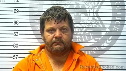 Mugshot of DUSTIN EUGENE WHISENANT