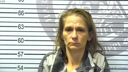 Mugshot of ELIZABETH JEAN BOND