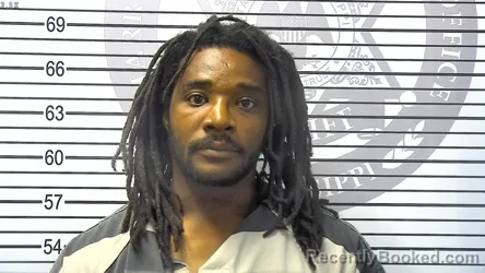 Mugshot of ELISHA SHAWN KELLY booked in Harrison County, Mississippi on March 16, 2026