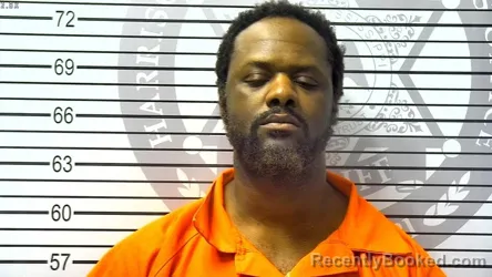 Mugshot of KENDRICK LAMAR DEVORAK WINDHAM booked in Harrison County, Mississippi on March 6, 2026