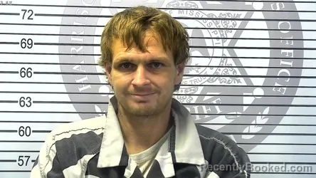 Mugshot of PATRICK DEWAYNE CAVINESS