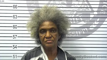 Mugshot of TERRI SUE SHARPE