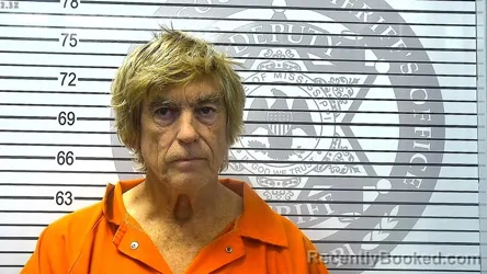 Mugshot of THOMAS ROBERT VAN TASSEL