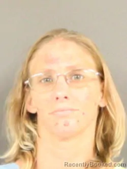 Mugshot of JULIE TINA-MARIE FLINT