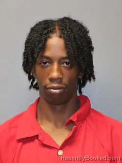 Mugshot of Dontavious Wydale Hoye booked in Hinds County, Mississippi on August 20, 2026