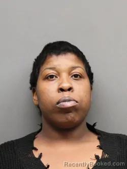 Mugshot of SHANIQUIA BYRD
