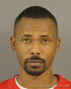 Mugshot of VANICKOES TROELLIS SHELTON