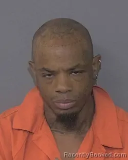 Mugshot of TRAVIS LOMONDA BENNETT