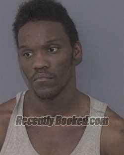 Mugshot of KAPRI DIAUNTIA MOORE