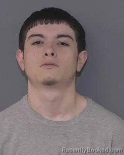 Mugshot of TEODORO DRAKE HERNANDEZ