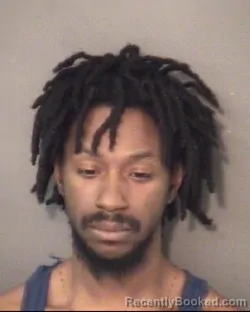 Mugshot of DUENTRAQUIS RASHAD CHILES