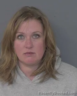 Mugshot of LAUREN KATHRYN HUBBARD