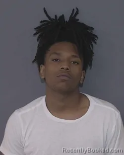 Mugshot of Kyree Lamartarius Walker booked in Union County, North Carolina on October 1, 2026