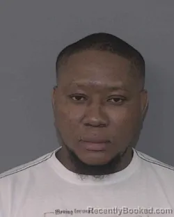 Mugshot of MACKENDY HECTOR