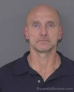 Mugshot of ROBERT EVERETTE MEADOWS