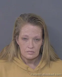 Mugshot of WENDY LEIGH GRIBBINS