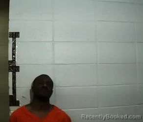 Mugshot of LAZARIUS KENTRELL JONES