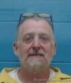 Mugshot of JUSTIN JEFFERY WHITEHEAD booked in Kemper County, Mississippi on April 2, 2026