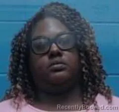 Mugshot of Loaria Tenishia Bettis booked in Kemper County, Mississippi on September 16, 2026