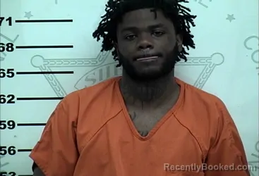 Mugshot of TRATARRUS LAMONTEZ MITCHELL