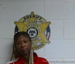 Mugshot of NAKERIEL DESERIQUE HOBBS