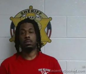 Mugshot of DESMOND TYQUELIUS MOORE