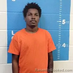 Mugshot of ROBERT N THOMAS booked in Lincoln County, Mississippi on April 4, 2026