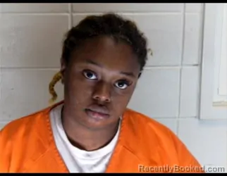 Mugshot of KEUNA PATRICE LOGAN