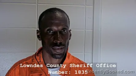 Mugshot of COURTNEY LYDELL WALTERS booked in Lowndes County, Mississippi on June 14, 2026