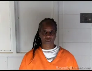 Mugshot of LORUNDA THOMAS