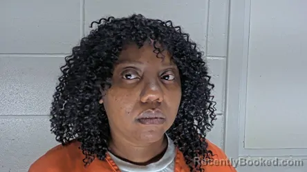 Mugshot of Rokendra Joleia Arterberry booked in Lowndes County, Mississippi on October 22, 2026