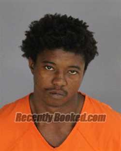Mugshot of DEQUINDRE MONTERRIUS WATTS