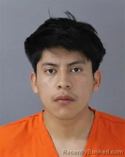 Mugshot of OSBERTO MIRANDA-SALVADOR