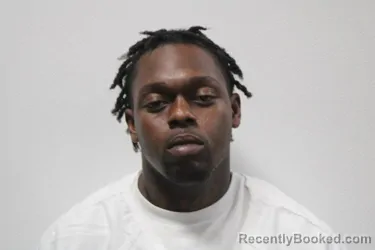 Mugshot of Deanquis Savior