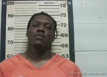 Mugshot of DEWAYLON LAMAR BROOKS