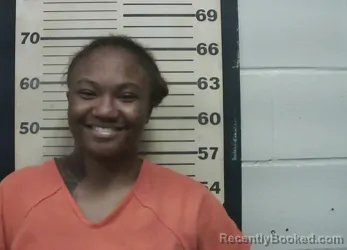 Mugshot of MYA BEYONCE ELLIOT