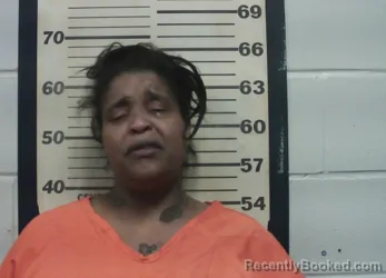 Mugshot of VICTORIA QUAZETTE ARMSTEAD