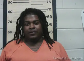 Mugshot of JZON PIERRE LETRELLE DAUNTE HICKS
