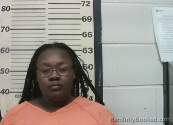 Mugshot of DAYLA REIONA OUTLAW