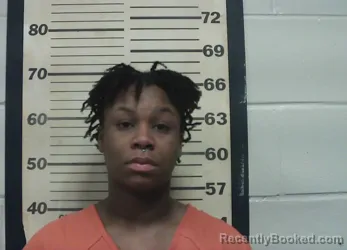 Mugshot of HALEE SIMONE ISAAC
