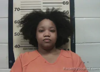 Mugshot of DEANGELIS DOMINIQUE MANNING