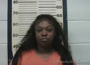 Mugshot of JOHNETTA TASHAY CAMPBELL